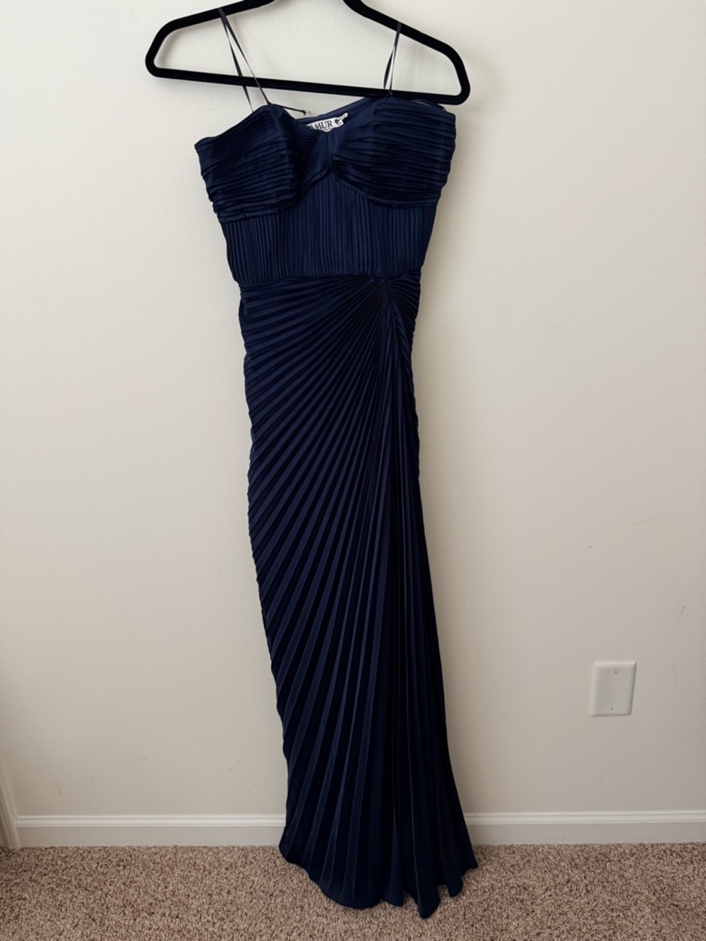 NWT AMUR Joyceanne Sweetheart Gown Strapless Pleated Gown in Deep Indigo Size 6 - Picture 7 of 11